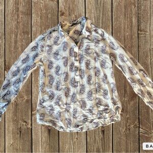 Loft Paisley Print hensley style button shirt